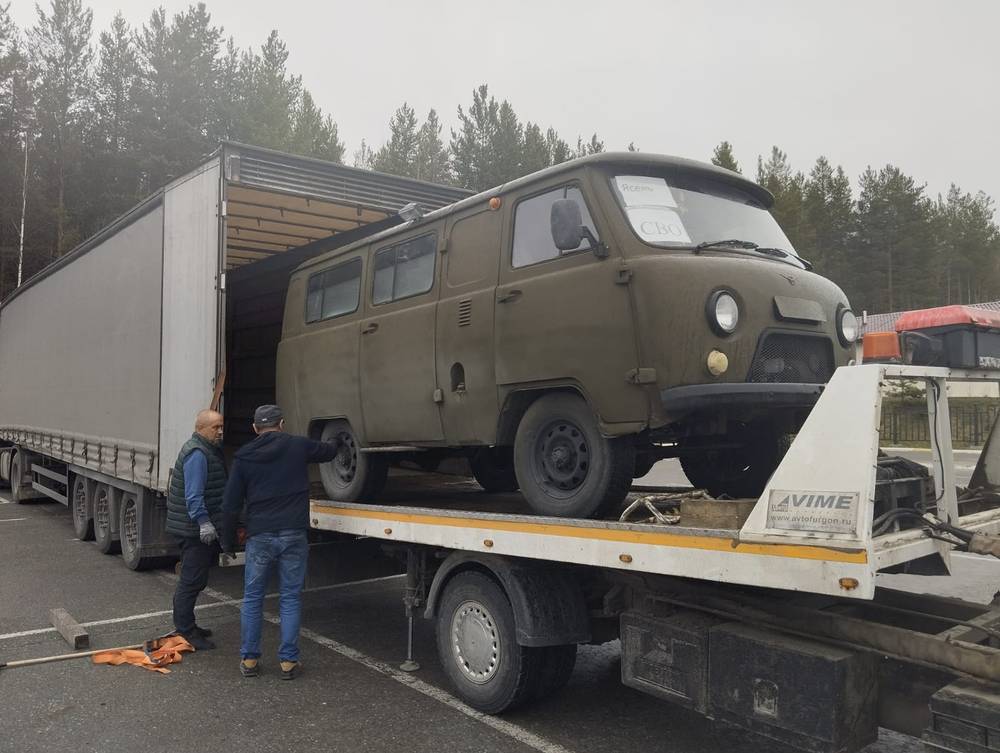 Депутат Осадчук и волонтеры ХМАО организовали обновление автопарка бойцов в зоне СВО Депутат Осадчук и волонтеры ХМАО организовали обновление автопарка бойцов в зоне СВО